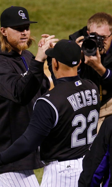 Jon Gray earns 1st big league win, Rockies beat Mets 5-2